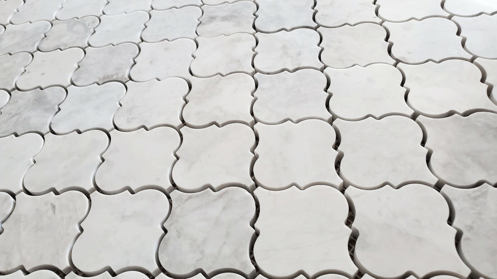 Arabesque Carrara Polished Marble Waterjet Mosaic Tile
