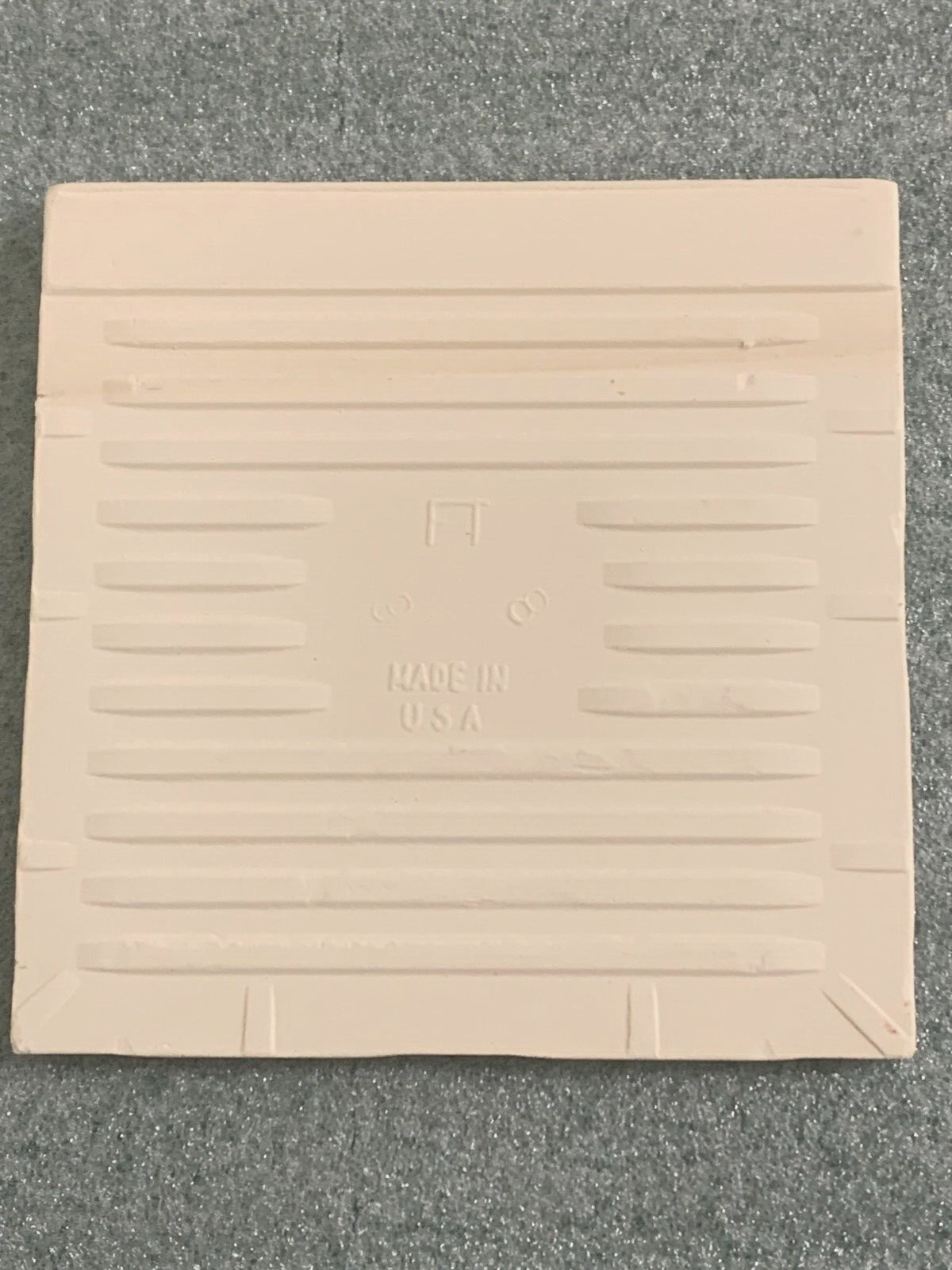New Vintage Florida Ceramic Tile Almond 4 3/8″ x 4 3/8″ Bullnose Gloss