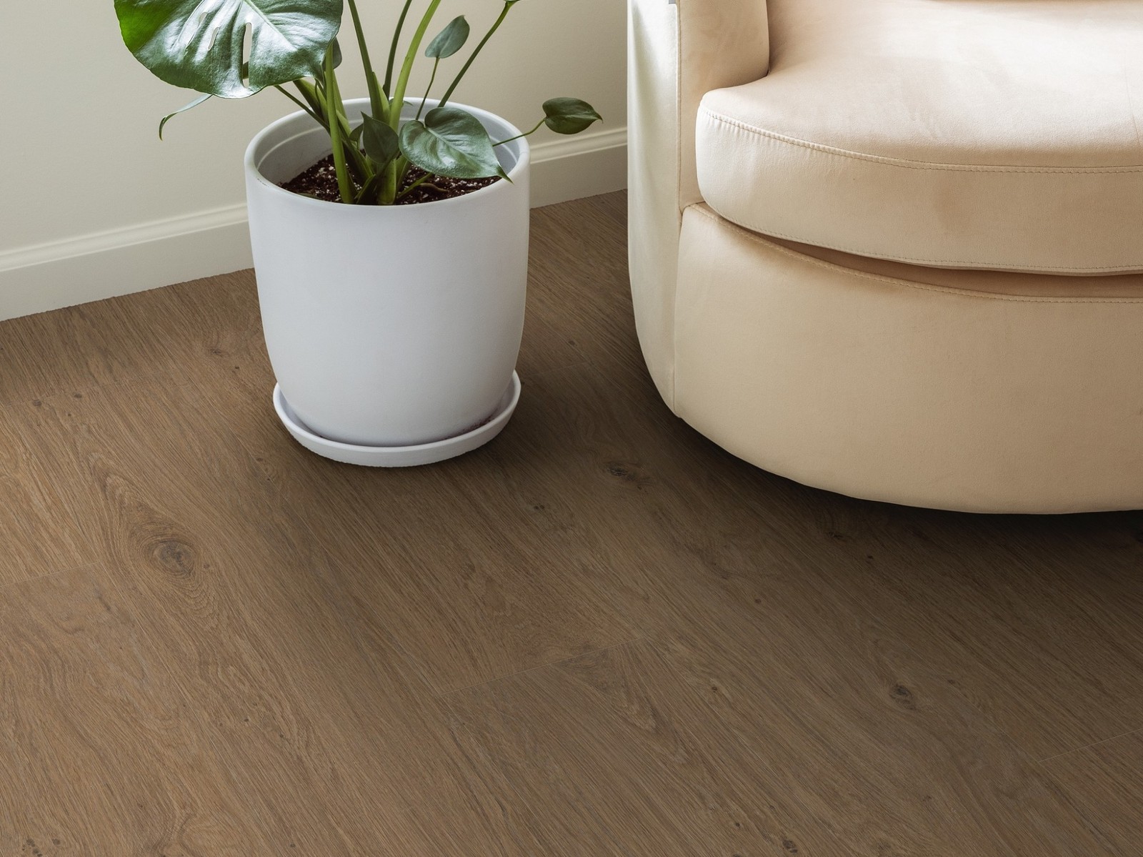 Shaw 3415V Fresh Take 9″ x 59″ Embossed Vinyl Flooring – Wishbone