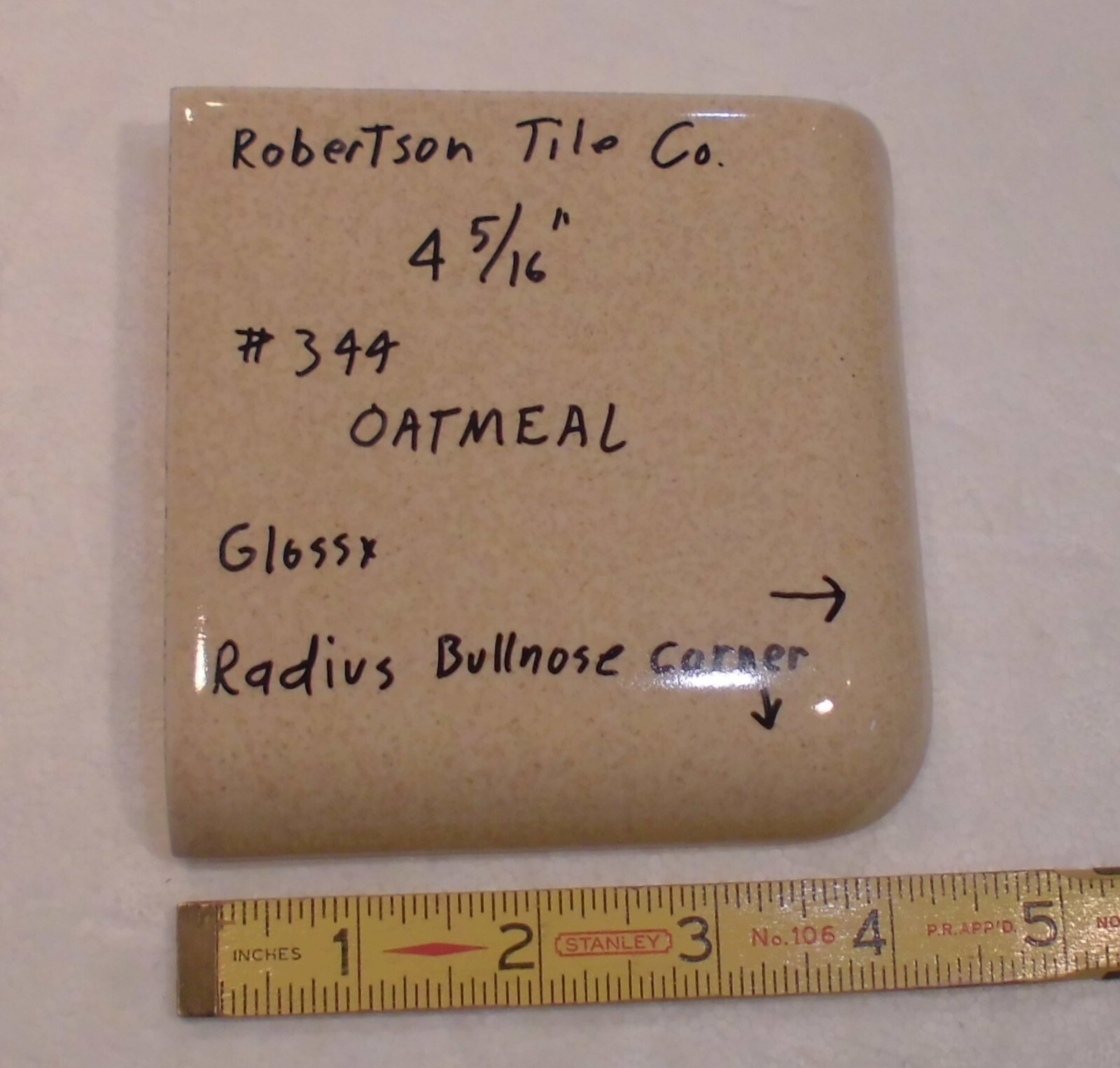 1 pc. Corner Bullnose: Oatmeal-Buckwheat Ceramic Tile Robertson 4-5/16″ Mudd Cap