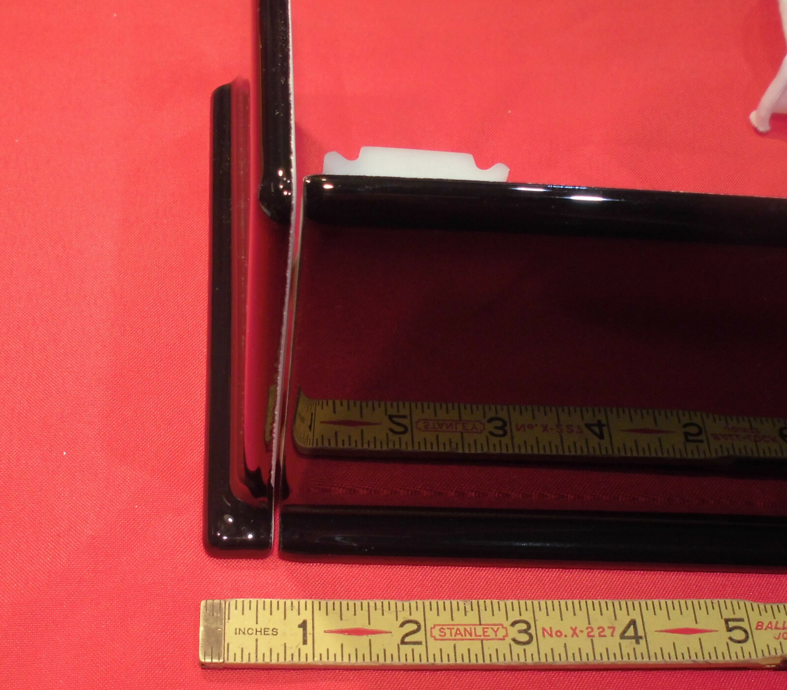 1 pc. Glossy Black Bullnose Top: base/cove Ceramic Tile: 4-1/4″ X 6″ NEW-STOCK