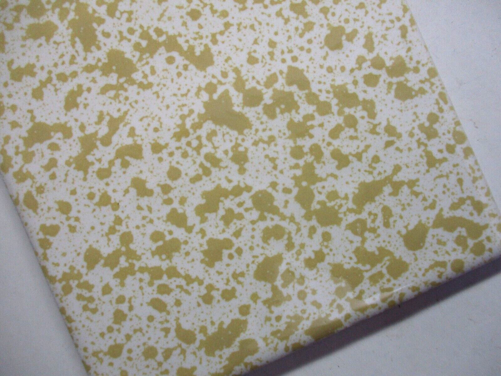 1 Wall Tile Florida USA FT 4-1/4″ Ceramic Dimpled Mottled Brown on Beige MCM Vtg