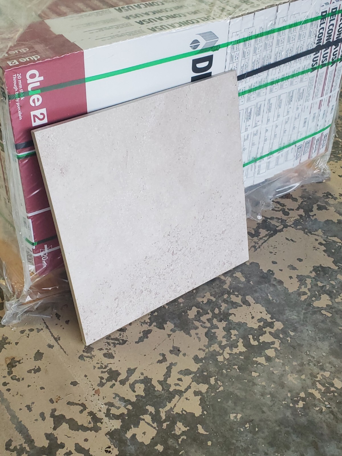 exterior tile 24″X24″. 0.79″ / 20 mm thick. 64 pieces. Will cover 256 sq ft.