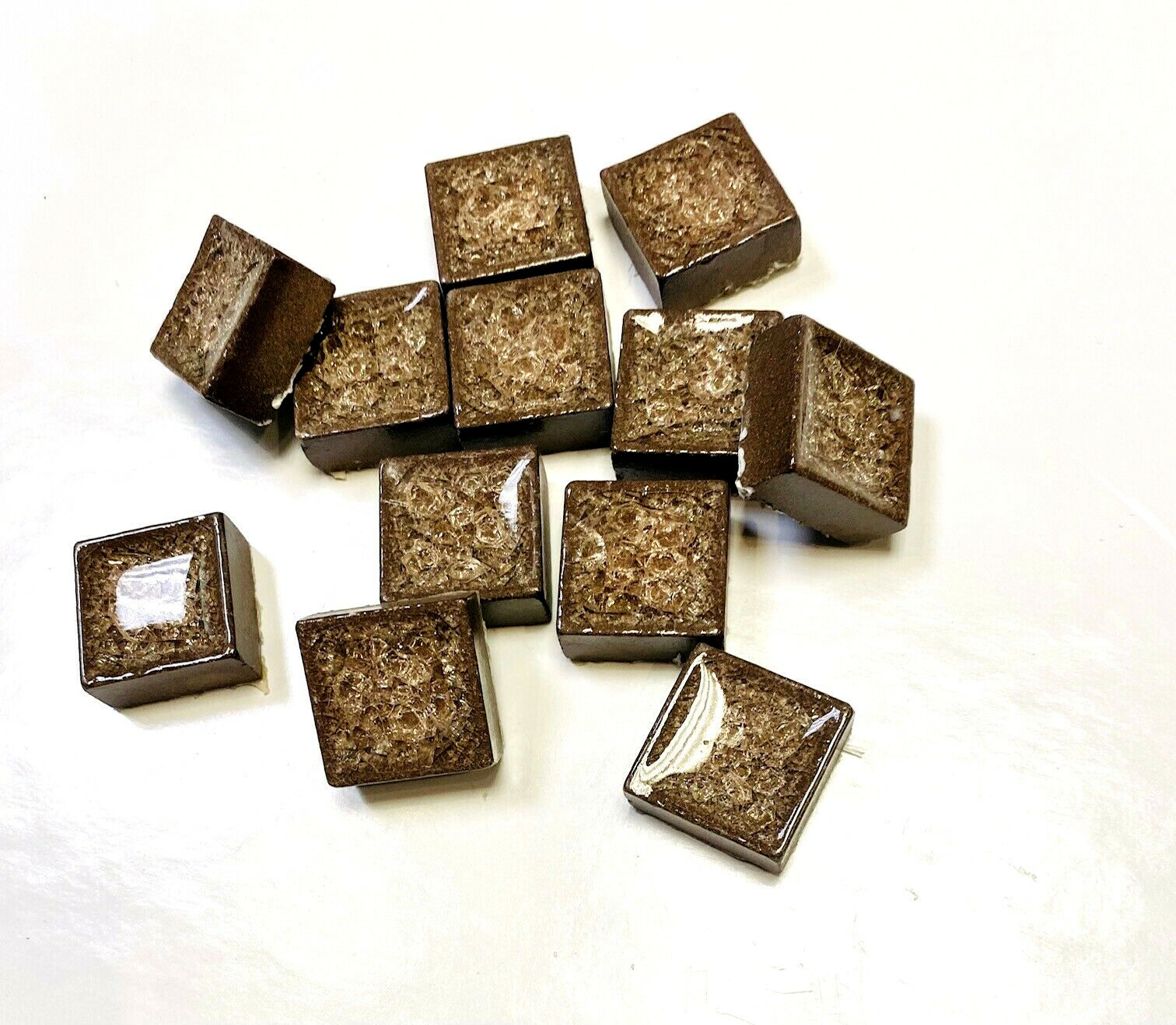 Milky Chocolate Crackled Genuine Glass 1×1 Decorative Insert (Pack of 5 pieces)