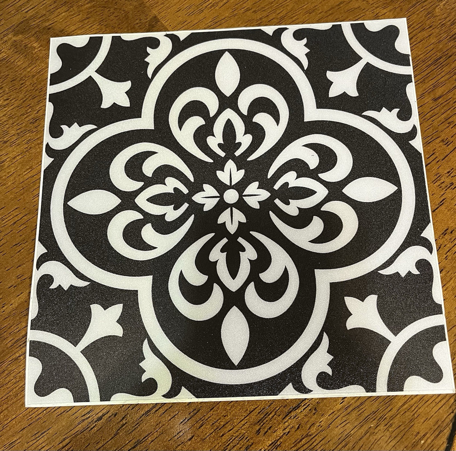 Light Black And White Contemporary Design Box Of 24 8×8. PVC Tiles Set Lot