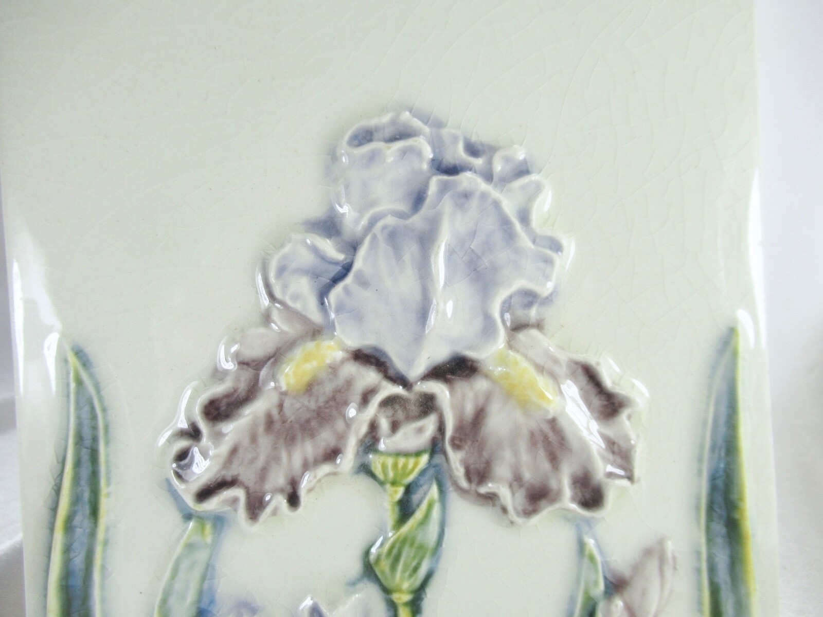 HTF PRATT & LARSON FLOW MULBERRY & BABY BLUE IRIS 6” TILE UNUSED