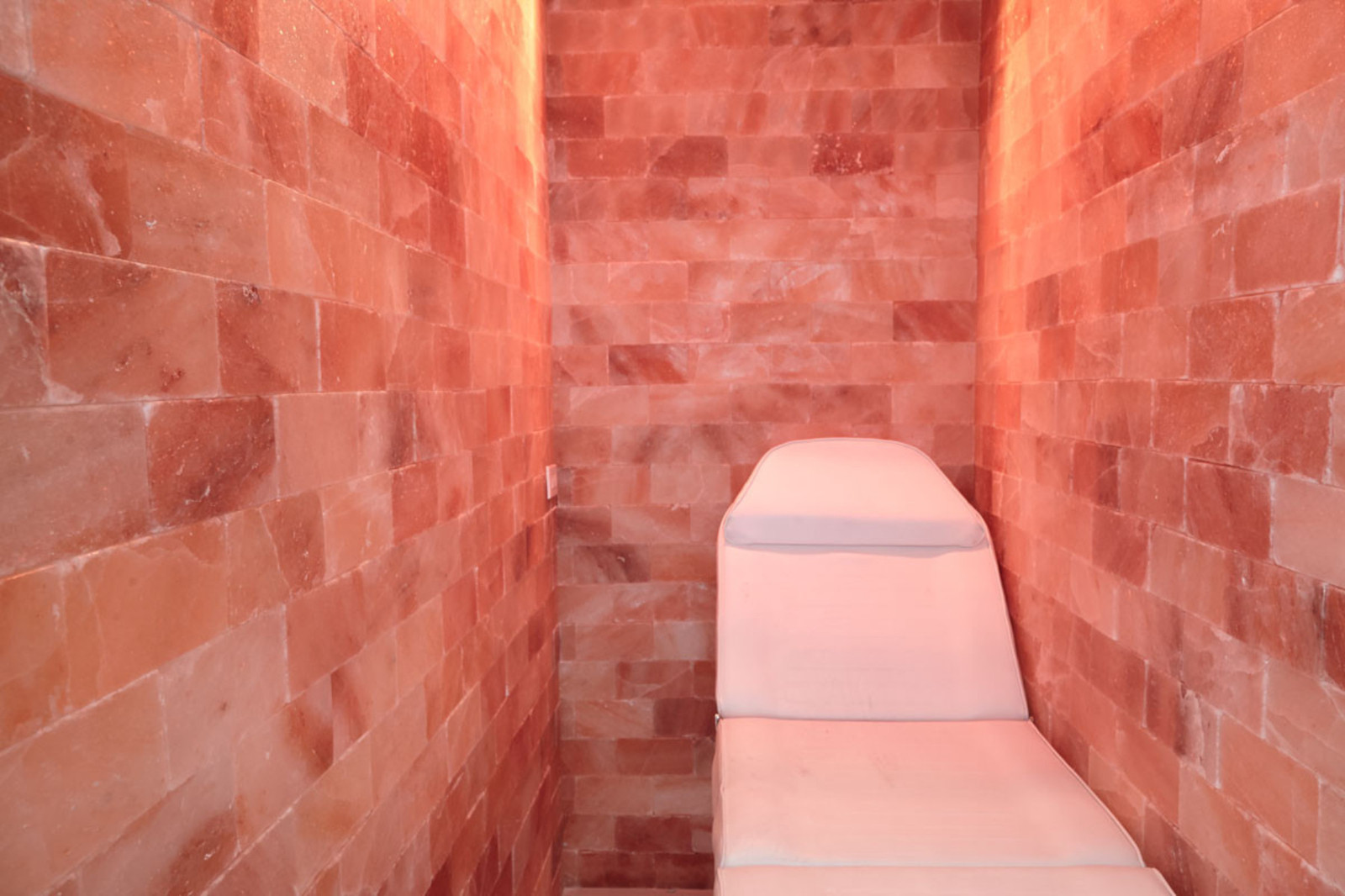 SALT ROOM! 16’x16′ 256 Sq ft Himalayan Salt Cave Sauna Chamber Relaxation NEW!