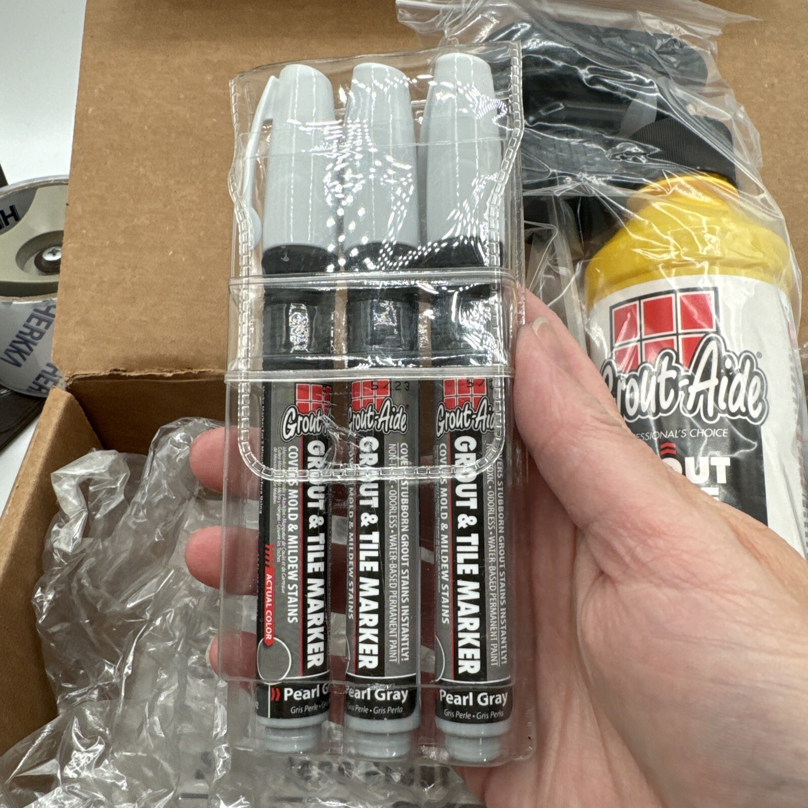 Grout Aide Clean & Refresh Grout Renewal Kit With 3 Markers Pearl Grey New