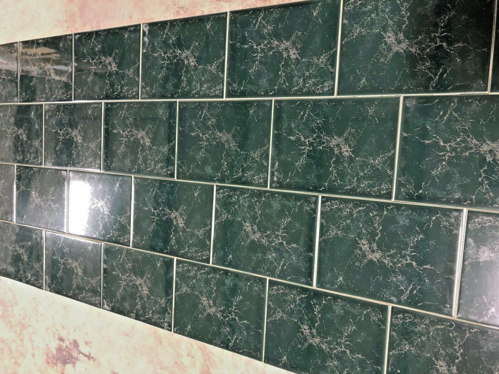 Pine Ceramic Tile Green 6×8* Brite Bath Remodel Marbleized Wall (45 SQ FT)
