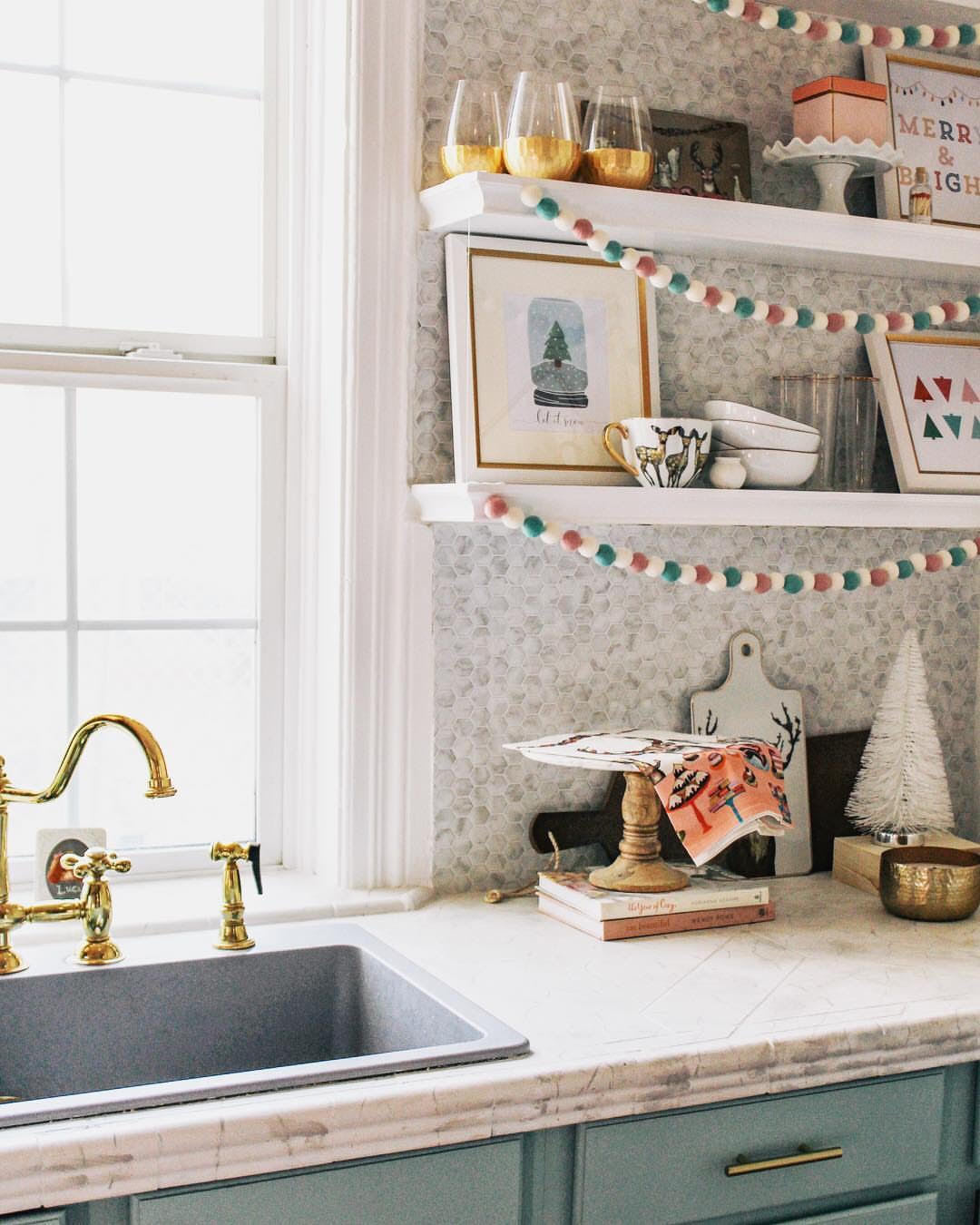 Wallpops Hexagon White Geometric Farmhouse Peel & Stick Tile Backsplash Diy