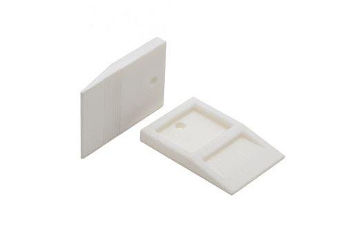 Tavy 1/8″ White Wedge Spacers (100/bag) 1×1 inches,