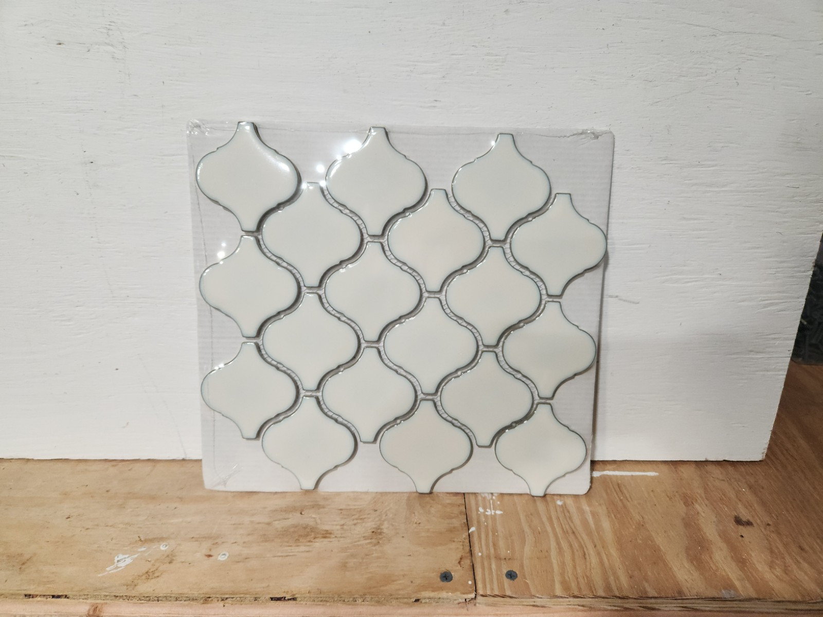 Bianco Arabesque Mosaic Tile
