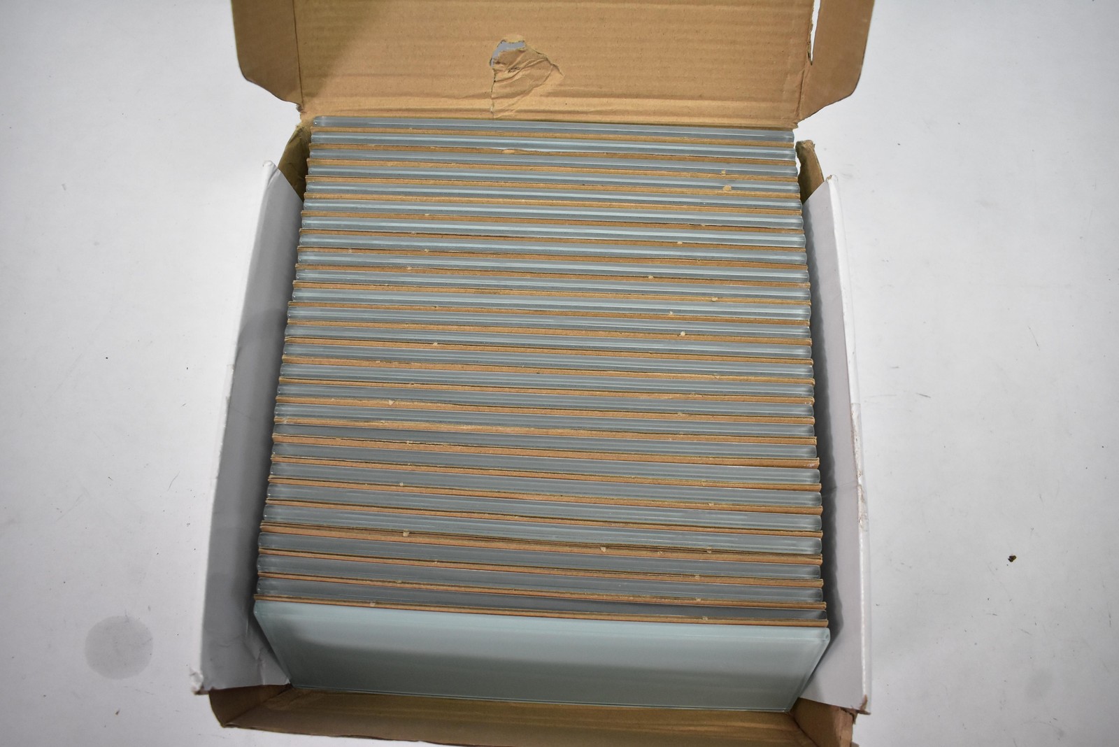 Giorbello Mosaic Glass Subway Tile 3×9 Baby Blue Glossy G3916 27 Pcs 5 Sq Ft