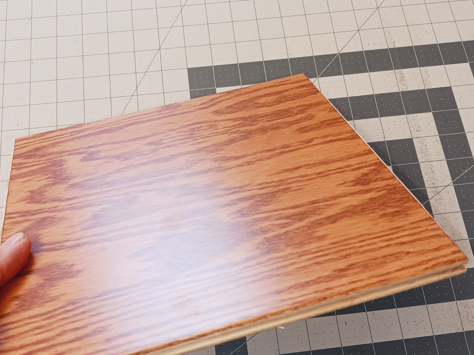9 x 9 inch Red Oak Parquet Flooring Tile “GUNSTOCK” Premium Floor Prefinish NEW