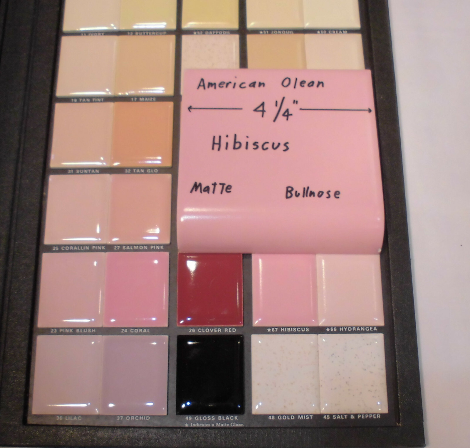 Hibiscus Pink; Matte Radius Bullnose Ceramic Tile 4-1/4″ American Olean, NOS