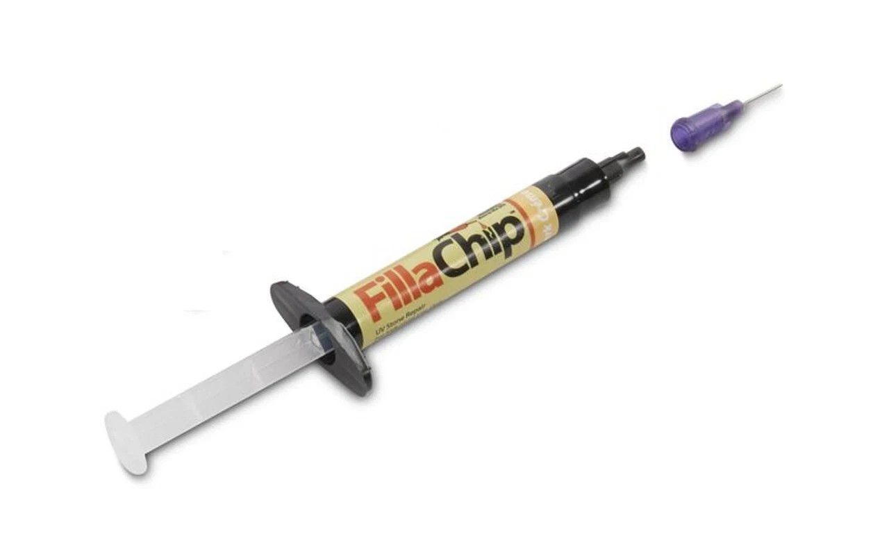 FillaChip Off White Syringe