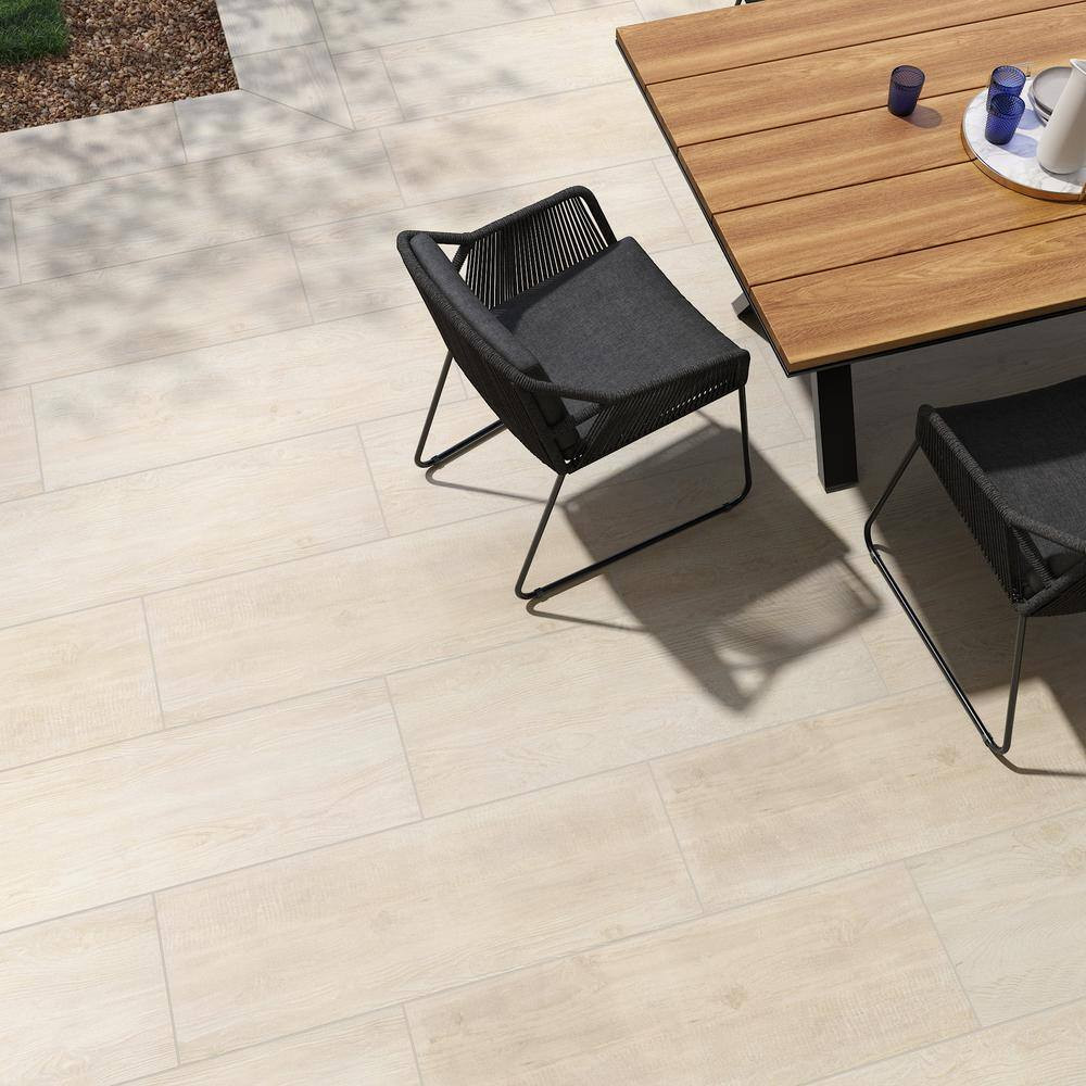 Caldera Blanca 2 Cm. X 16 In. X 47 In. Matte Porcelain Wood Look Paver Floor Til