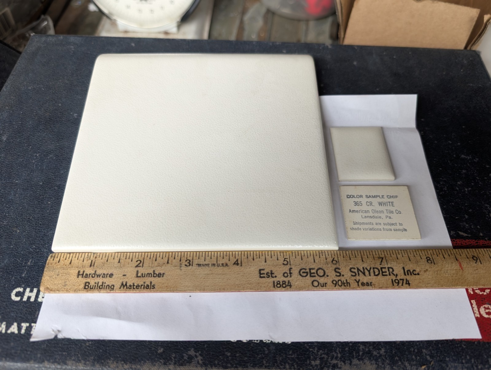1 pc American Olean Crystalline White ceramic tile #365 6″ Mud Bullnose 60s 70s