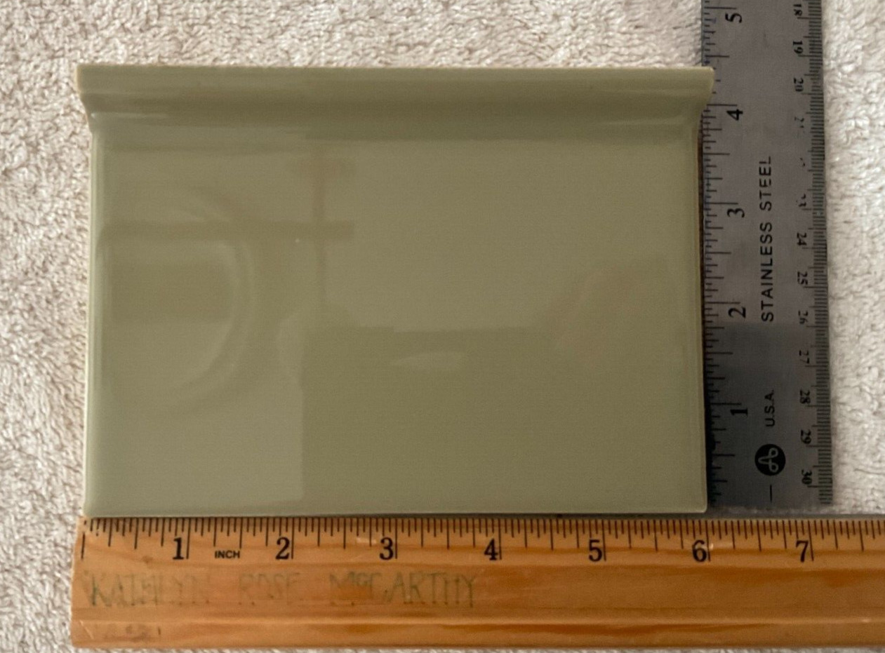 Vintage Avocado Green Glossy Ceramic Tile Cove Base 3 3/4”X 6” NOS
