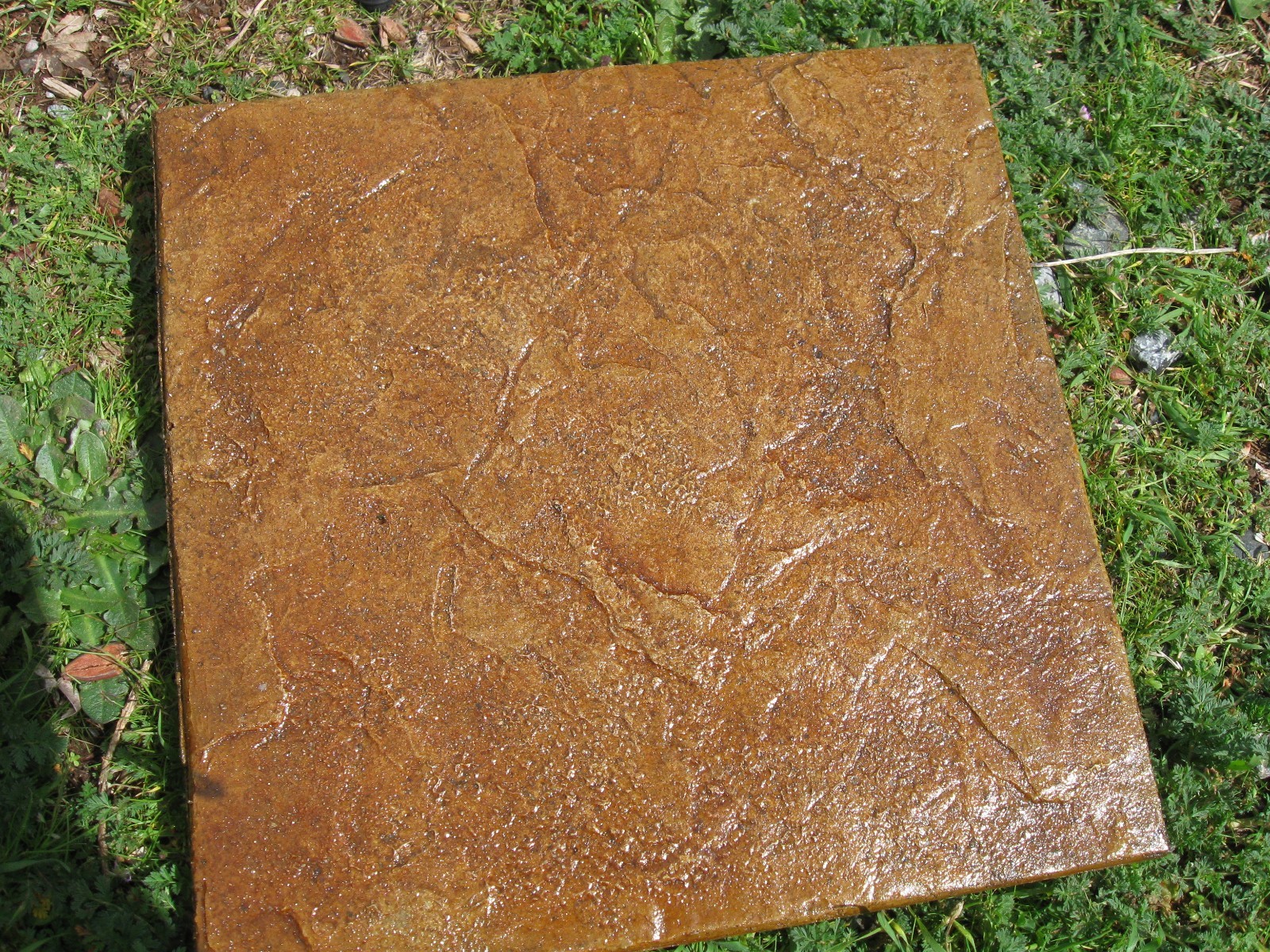 CONCRETE TILE