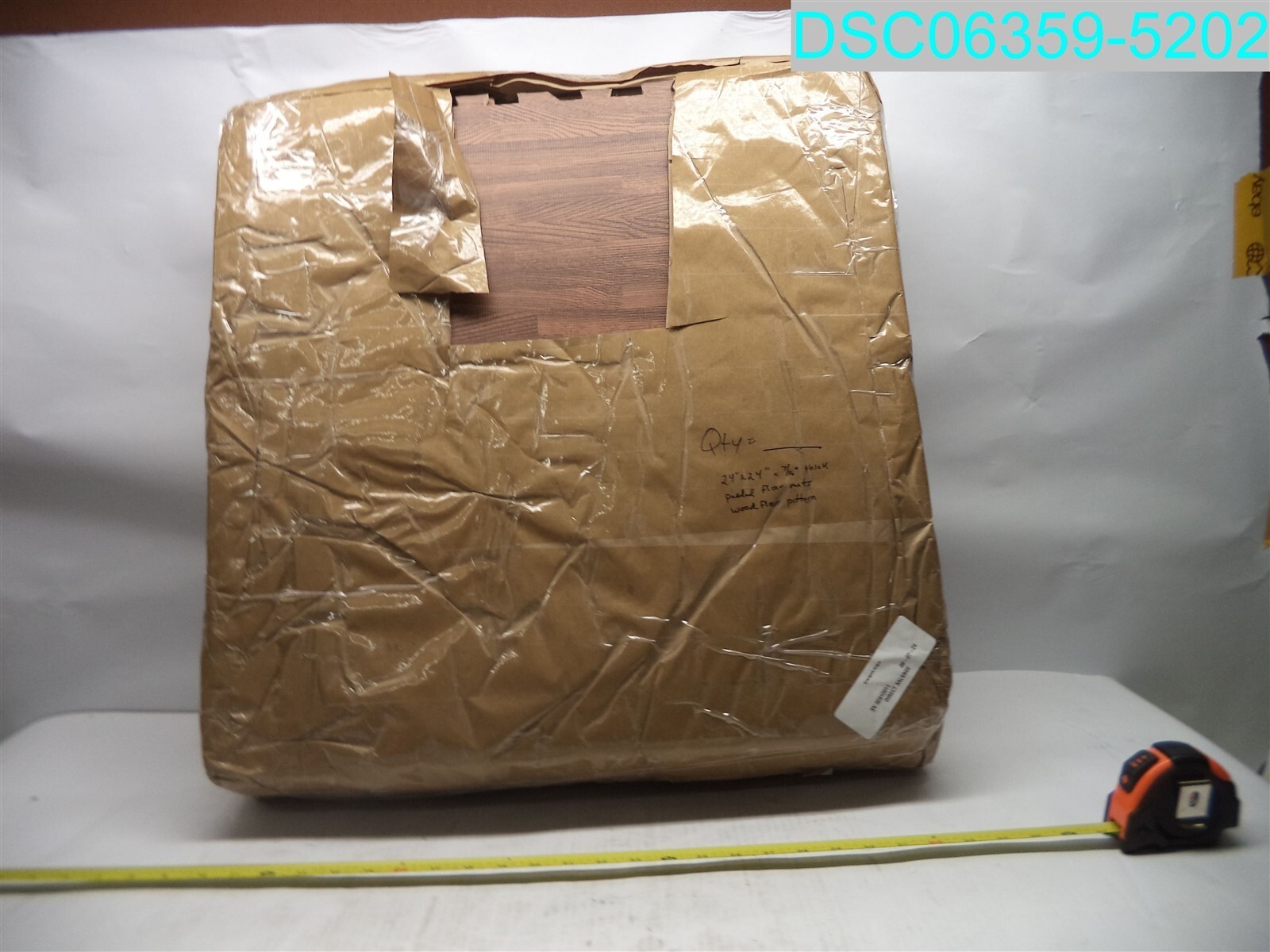 QTY=12: Wood Grain Floor Tiles Foam Interlocking Mats 24″ X 24″ x 7/16″