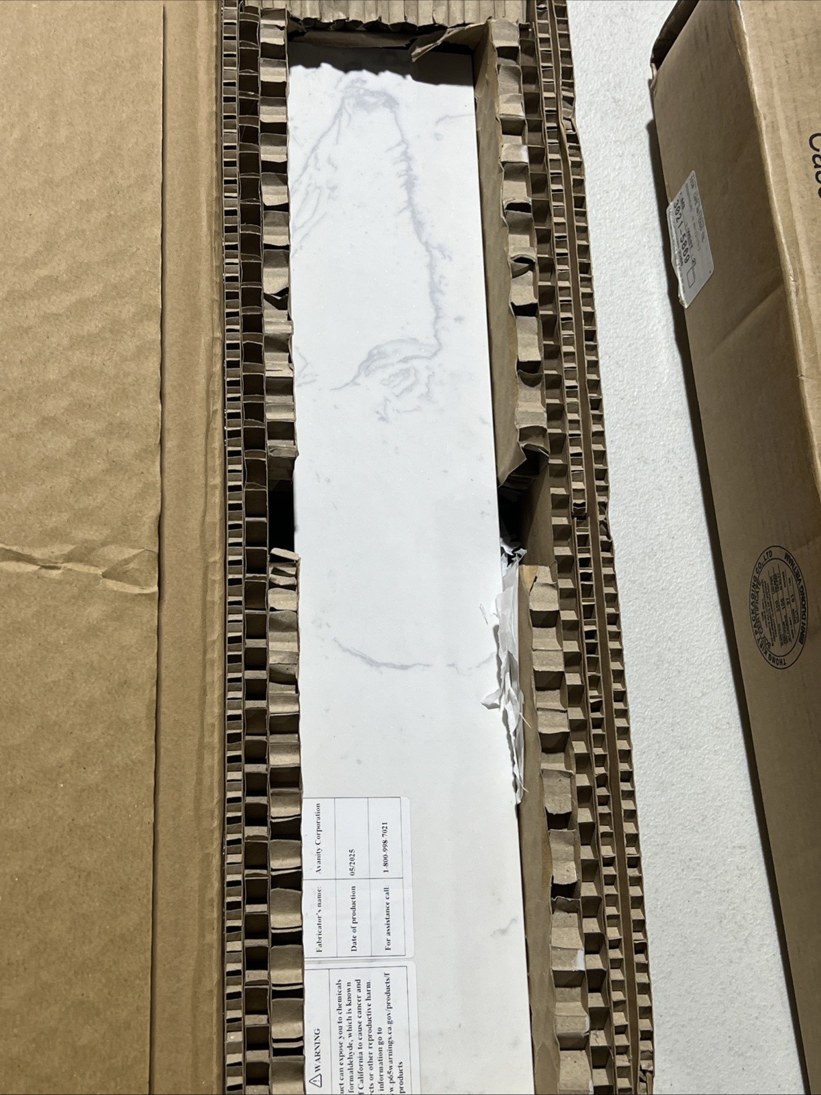 Engineered Stone Sidesplash In Cala White Item # ET22CW-SS