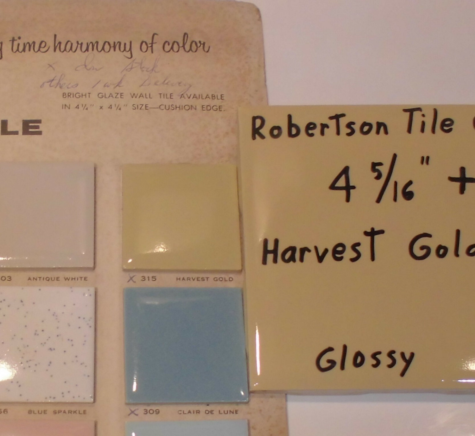 1 pc. *Harvest Gold / Yellow* Ceramic Tile 4-5/16″- 4-3/8″ Robertson Co. NOS