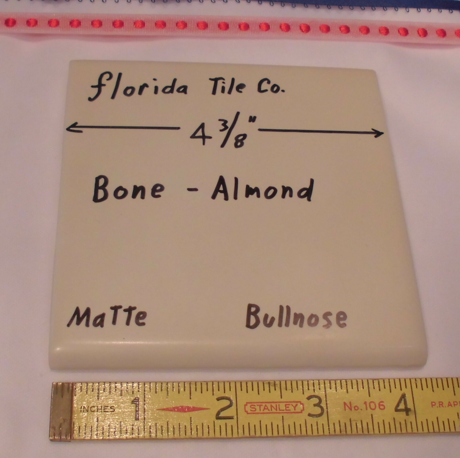1 pc. *Bone – Almond* Matte Bullnose Ceramic Tile 4-3/8″ by Florida Co. (NOS)