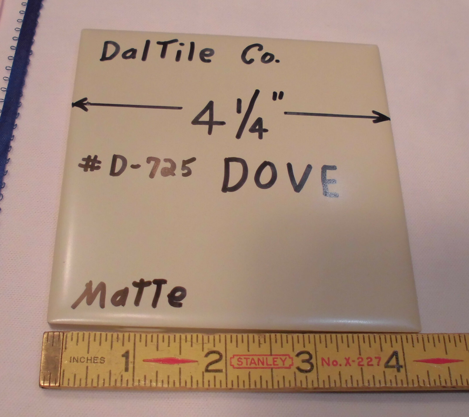 1 pc. Dove-Lite Gray; Matte Ceramic Tile by Daltile #D-725; 4-1/4″ New Stock