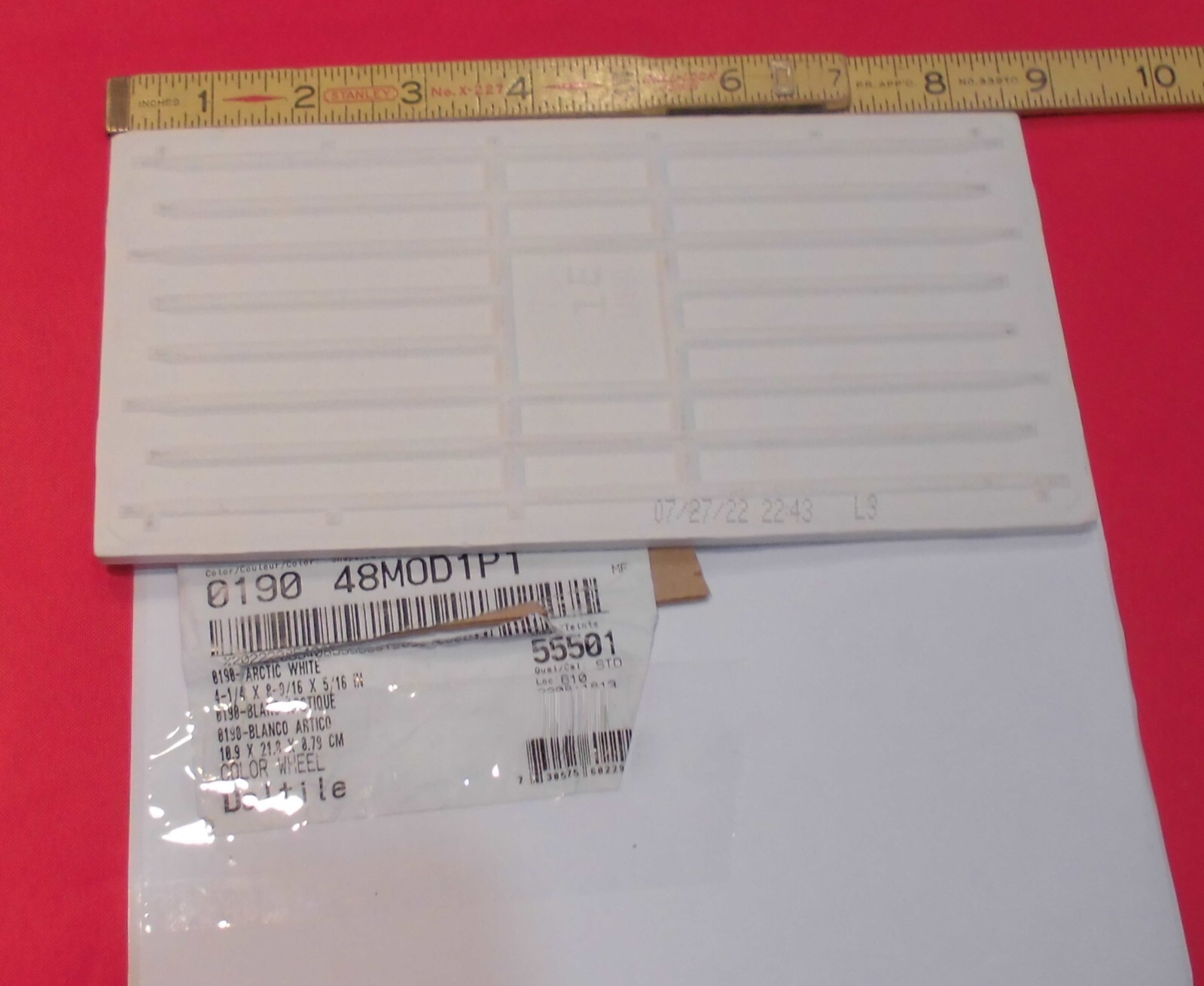 1 pc. Arctic White: 4-1/4″ X 8-9/16″ Glossy Ceramic Tiles by Daltile #190, NEW