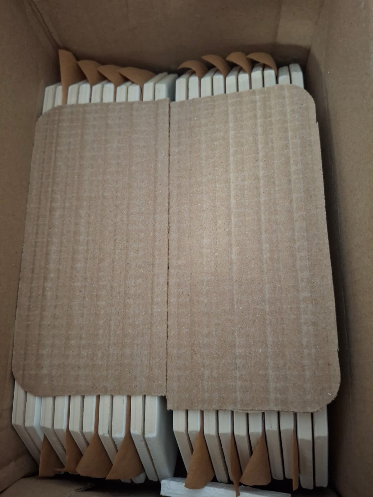 Daltile LuxeCraft Artic White Glossy 3 in. x 12. in. Glazed Ceramic Picket Wall