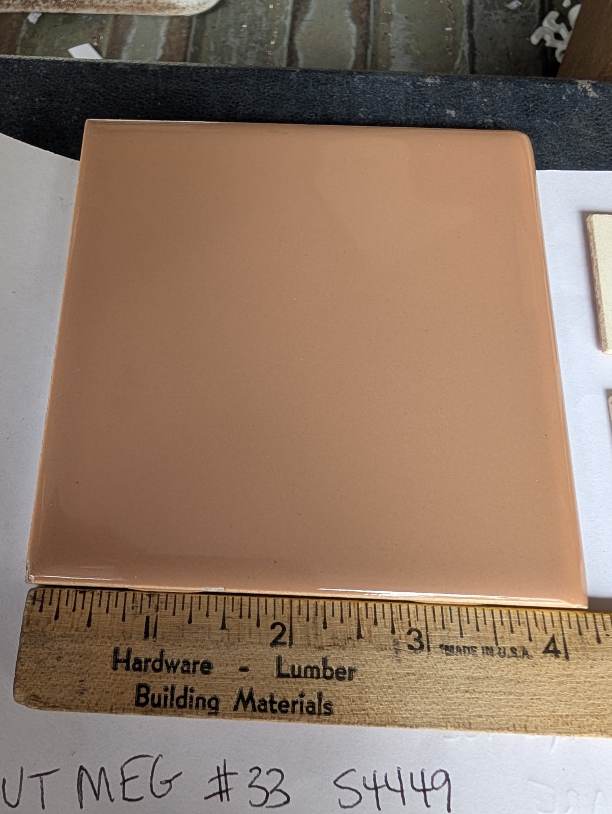 2 pcs American Olean Bullnose S4449 4-1/4″ Sq. Nutmeg #33 Glossy NEW Original
