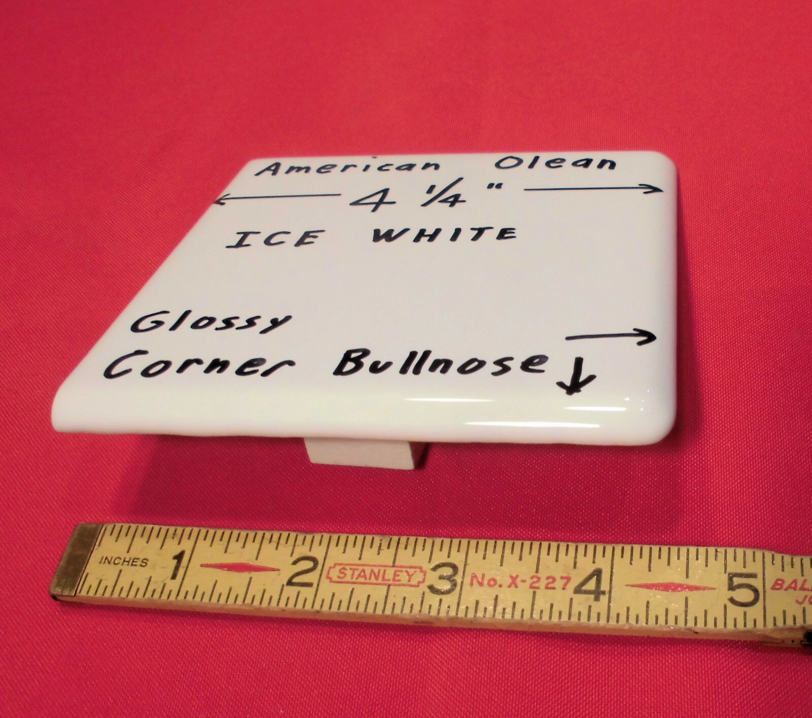 1 pc. *Ice White* Ceramic Tile Corner Bullnose by American Olean 4-1/4″ New