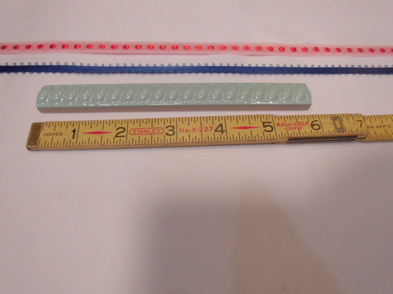10 pcs. *Seafoam Green* Vintage Ceramic Liner-Pencil-Sizzle Tiles; 5/8″ X 6″ NOS
