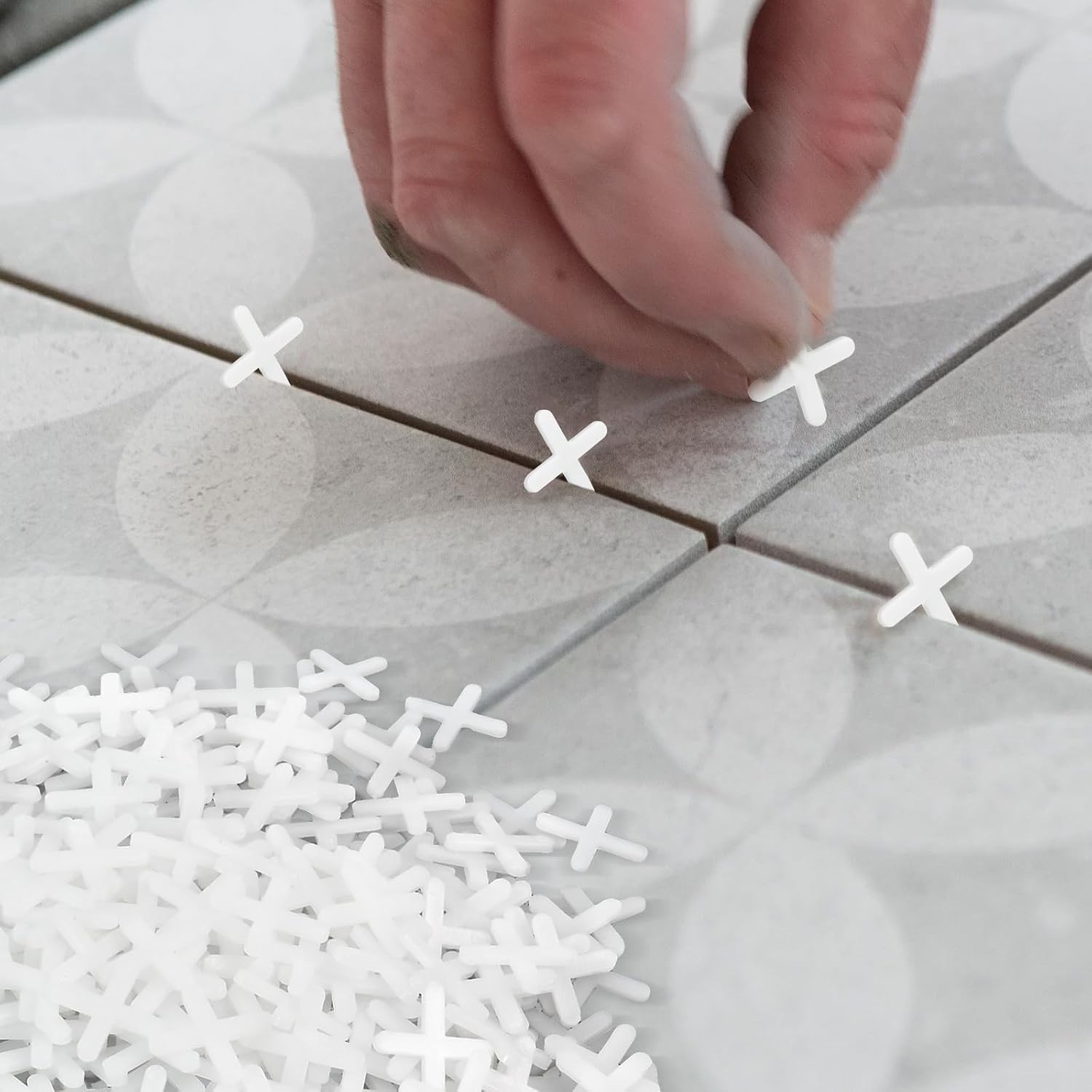 Durable Plastic Tile Leveling Clips 500Pcs – 1.5mm Spacing for Flawless Finishes