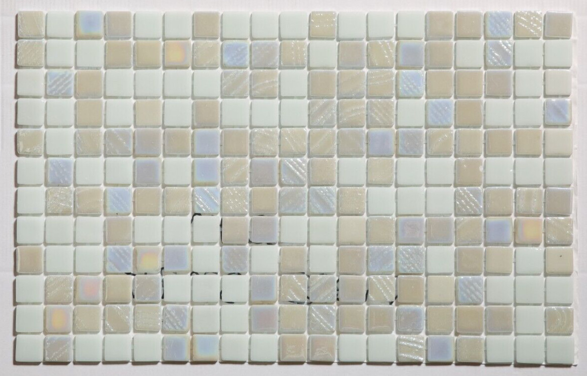 Pressed Glass Mosaic on Pool Net 32.5×51.5 – Alves Blend White Pool