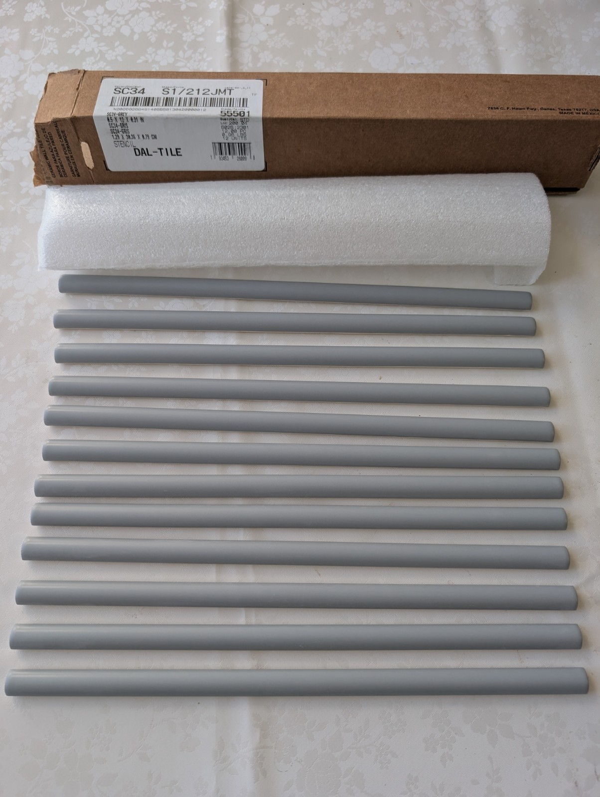 Daltile Stencil Grey 1/2 in. x 12 in. Glazed Ceramic Jolly Tile Trim, 12 pcs/box