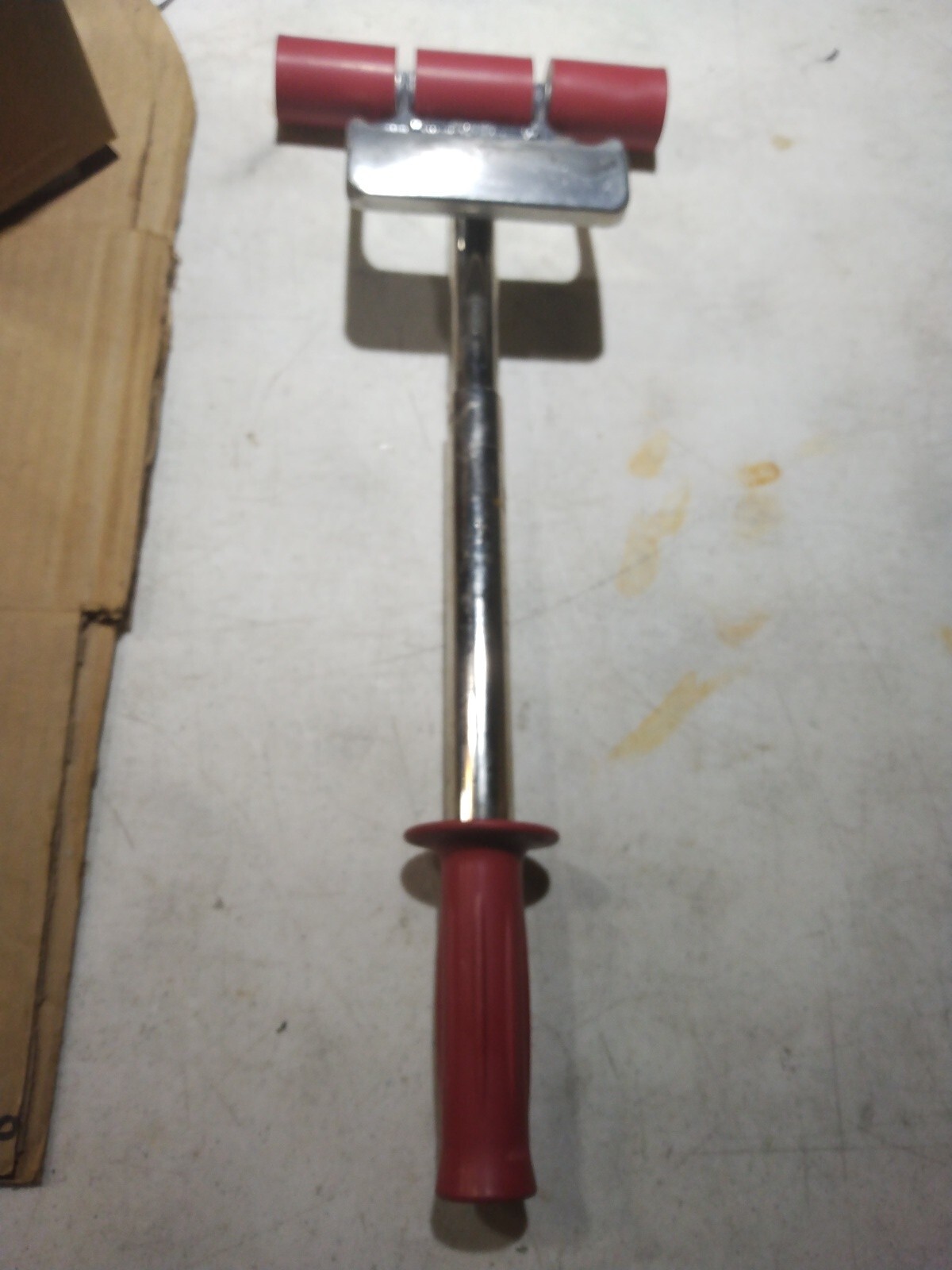 Roberts han 10-955 Light weight Compact Extendable Handle Floor Roller