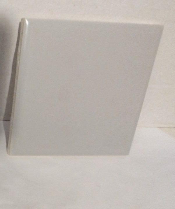 1 Wall Tile AO American Olean USA 4-1/4″ Ceramic Satin Mid Gray, Silver BEBEBE