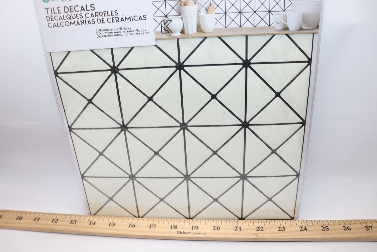 (1-Pk) Design Graphics Peel/Stick Backsplash Wall Tile Plastic White 10″ x 10″