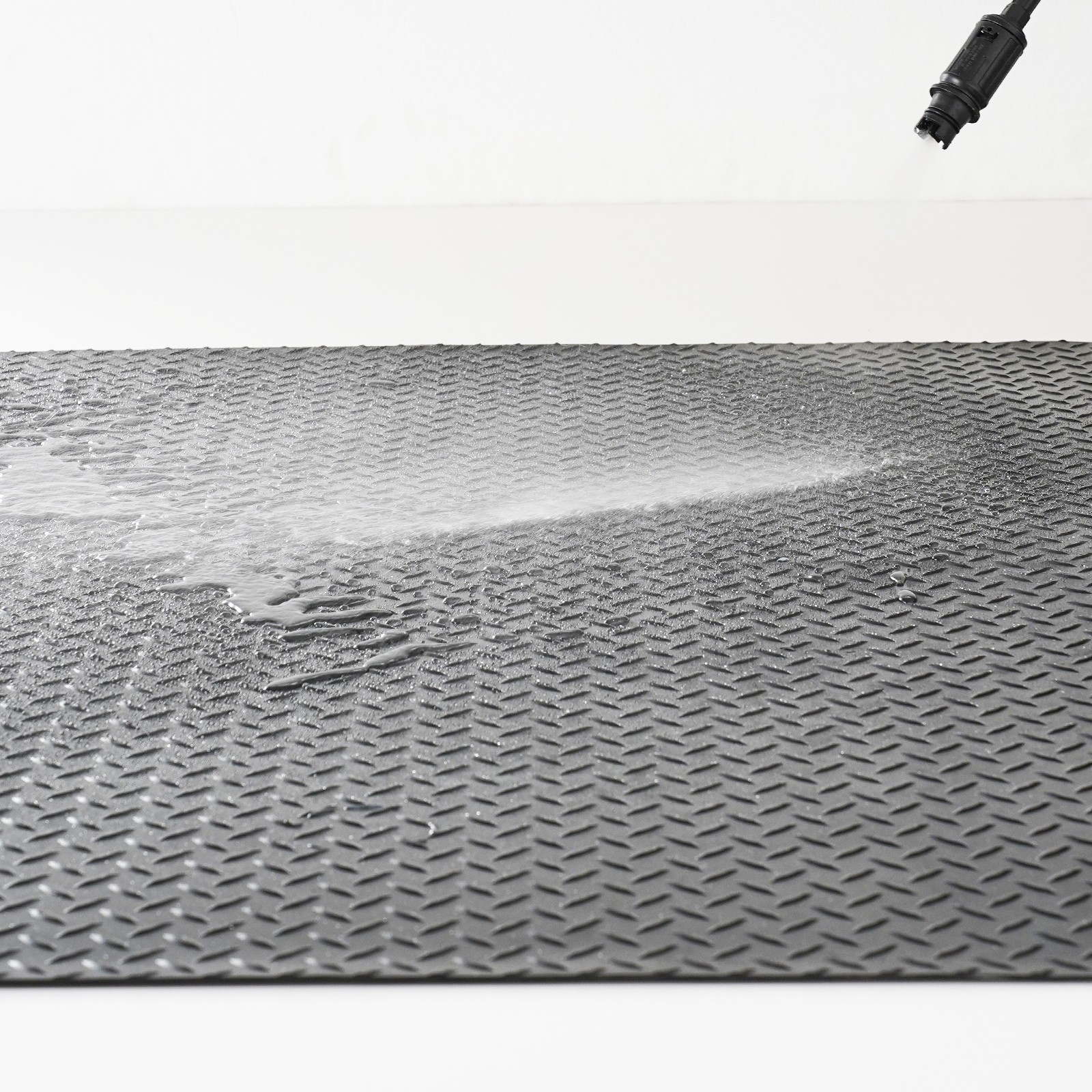 VEVOR Diamond-Plate Rubber Flooring Roll 3mm x 4ft x 6ft Garage Floor Mat SBR