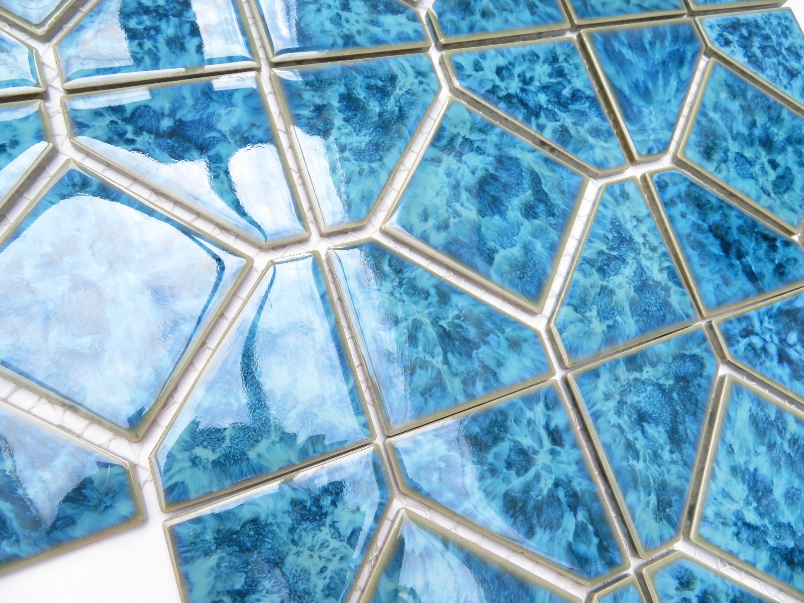Tiles Weatherproof Medium Blues, 8 Decorative “Cloud” 6″ x 6″ On Netting UNUSED
