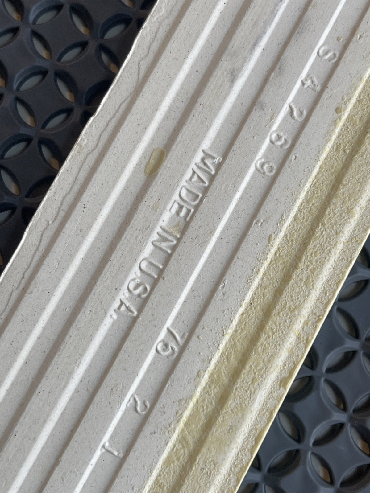 5 Vintage Yellow Gloss Ceramic Bullnose Flat Trim Tiles 2X6 457