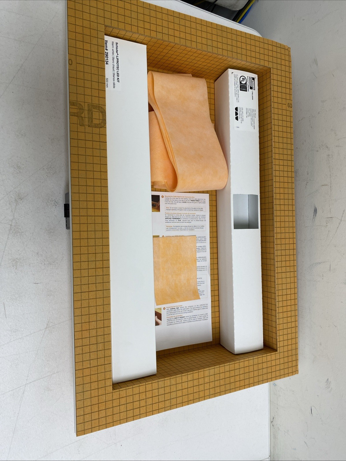 Schluter KB12SNLT4WWF KERDI-BOARD-SNLT 20″x12″ Shower Niche w Liprotec LED Light