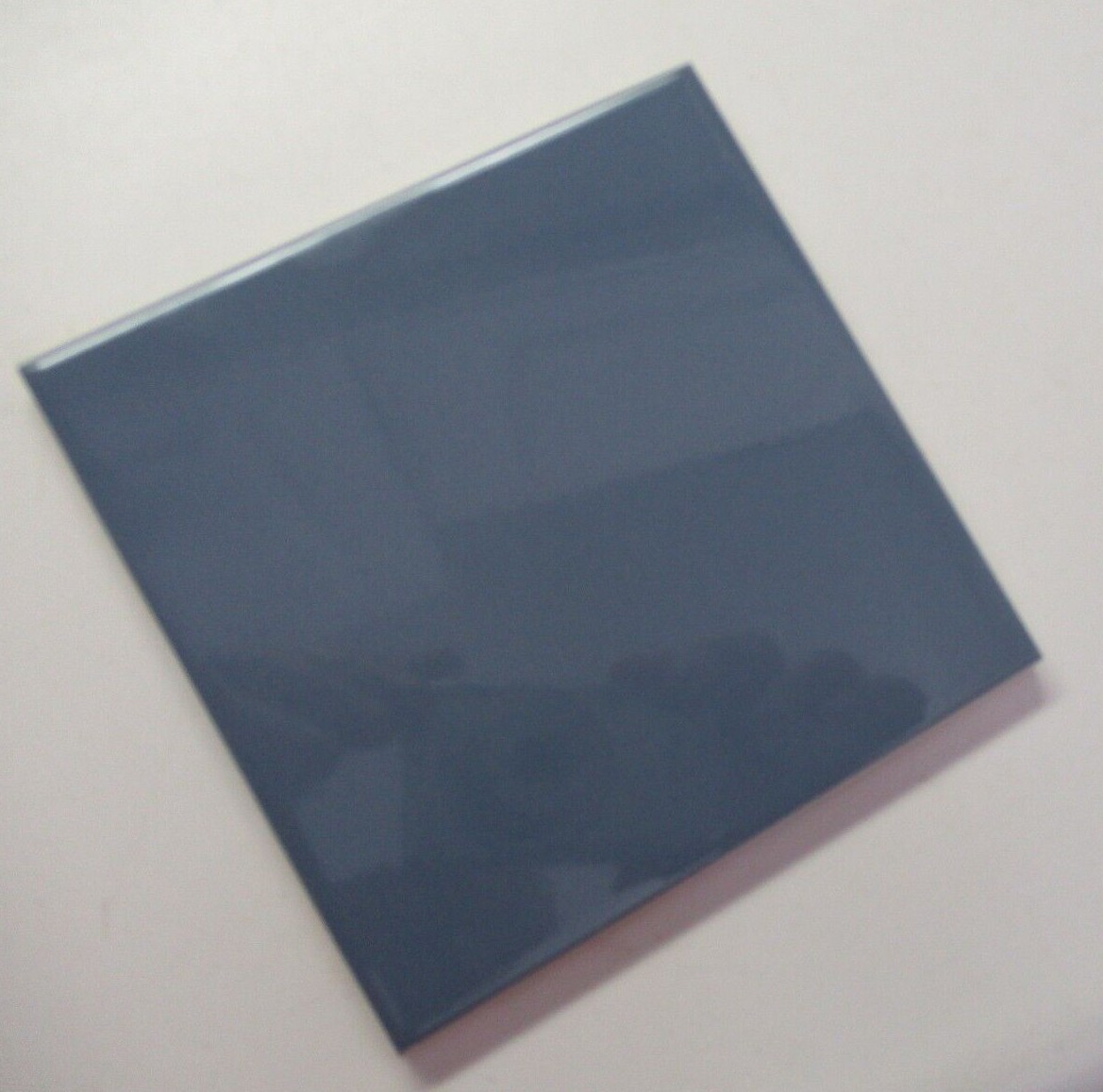 1 Wall Tile US Ceramic 72476482200-4 Gloss Dark Blue Steel 4-1/4″ Sq 2015 Modern
