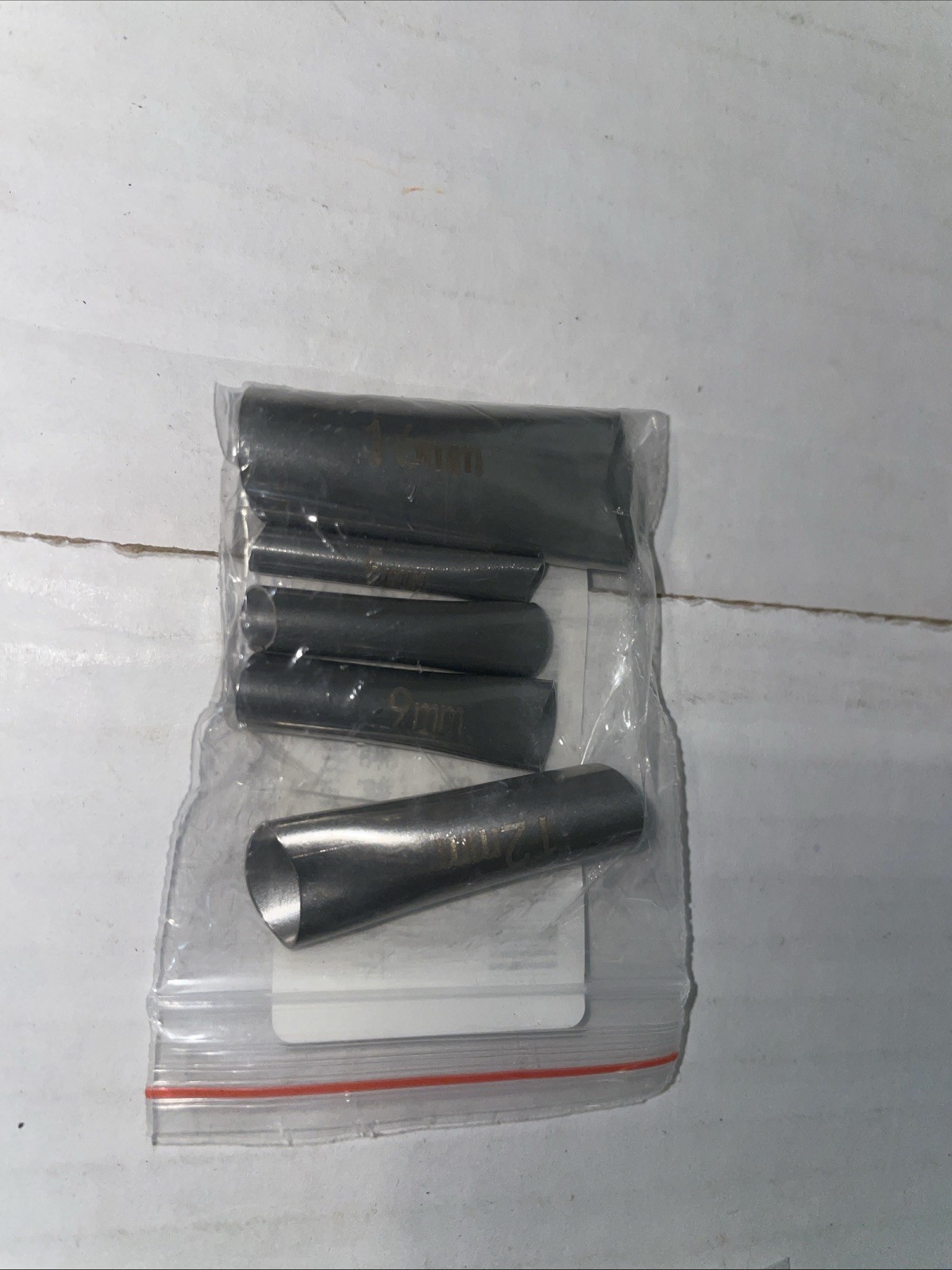 Grout Finishing Tool With Nozzle Tips And Extra Finishing Pads, Carrying Case