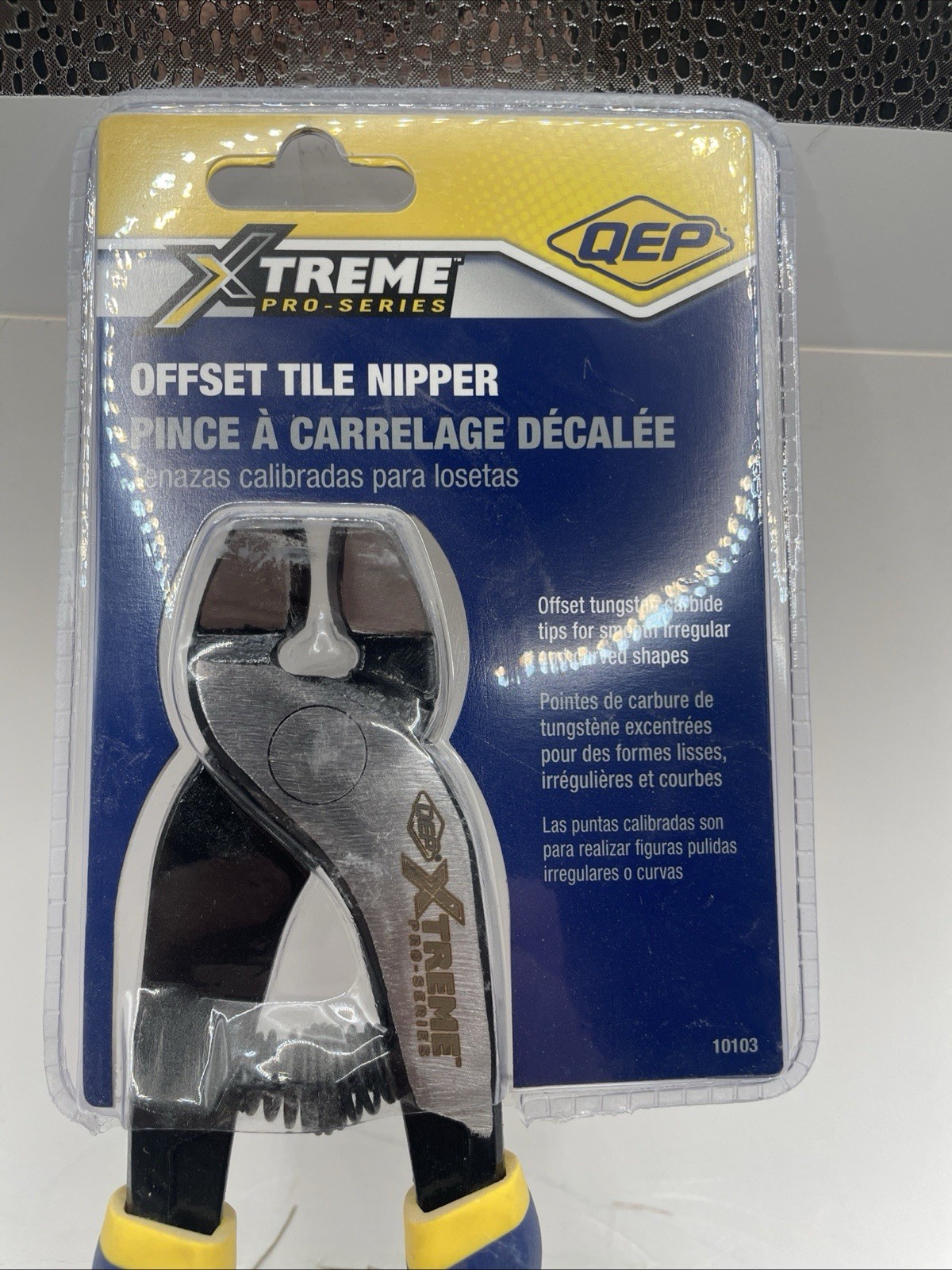 QEP Tile Nipper Offset Tungsten Carbide Tips For Smooth Irregular Shapes 5/16”