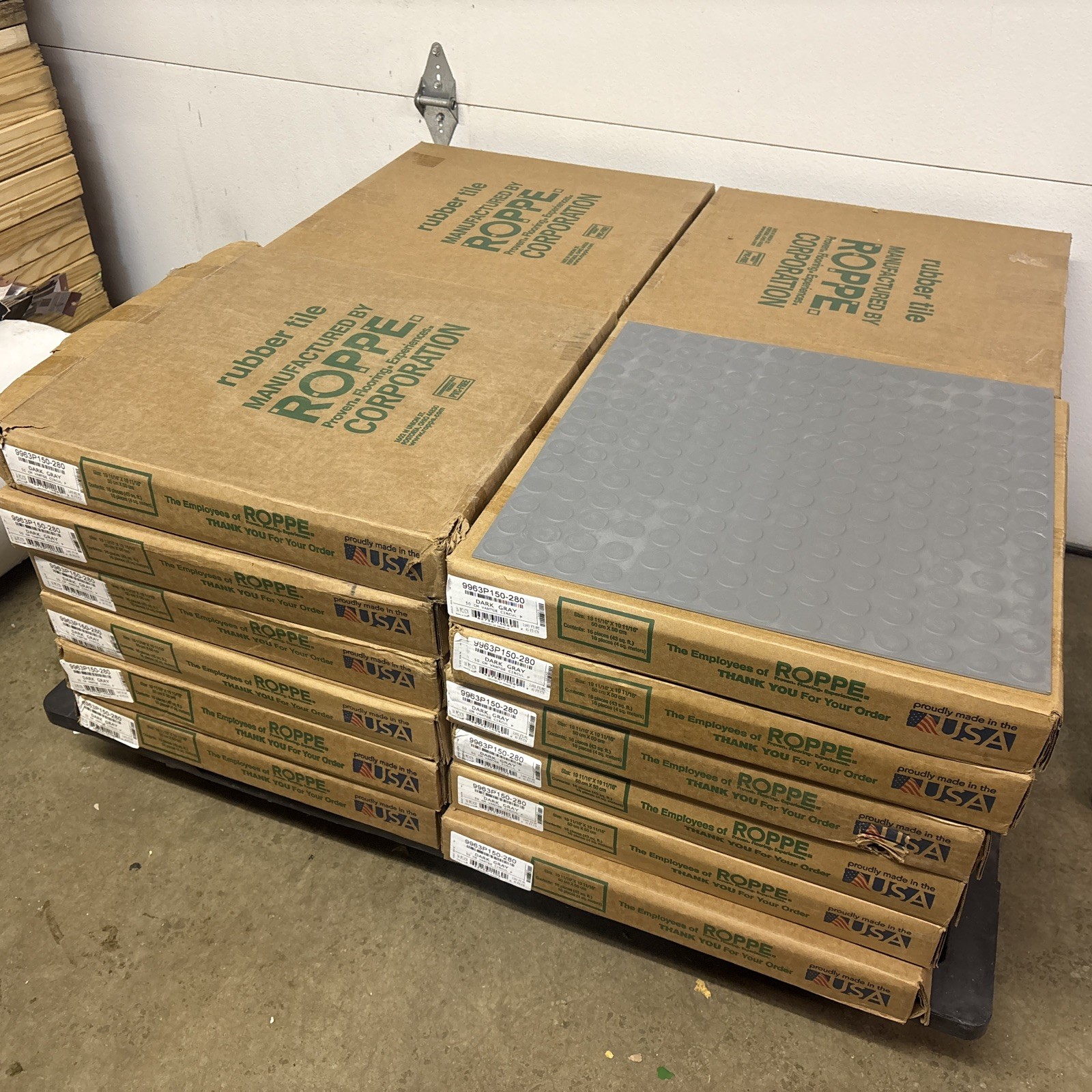 16 PACK- ROPPE Low Profile Circular Design 19.69 x 19.69” Dark Gray Rubber Tile