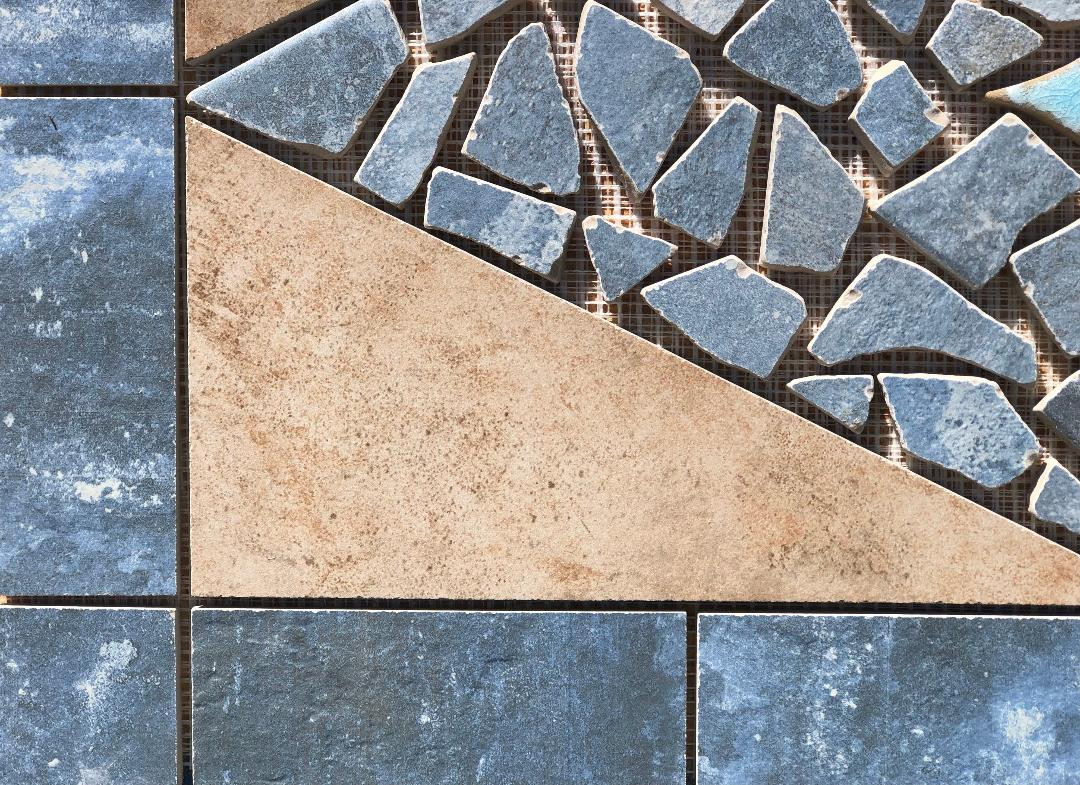 26 9/16″ x 15 3/8″ Tile Medallion – Happy Floors French Quarter tile series