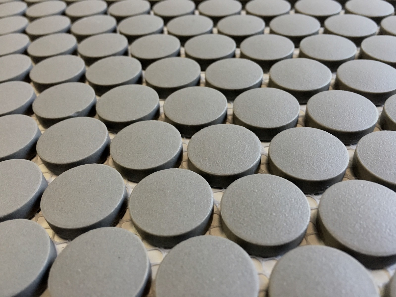 Penny Round 3/4″ Unglazed Matt Iron Porcelain Mosaic Wall Floor Tile Bath